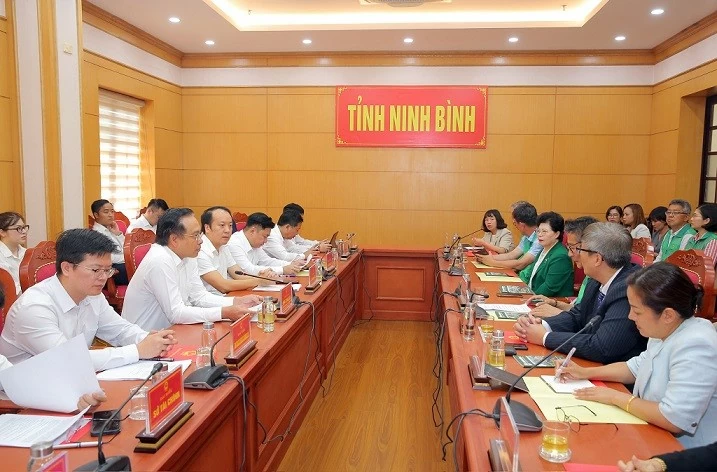 Thúc đẩy hợp tác Ninh Bình – Hàn Quốc từ đầu tư đến an sinh xã hội Thúc đẩy hợp tác Ninh Bình – Hàn Quốc từ đầu tư đến an sinh xã hội