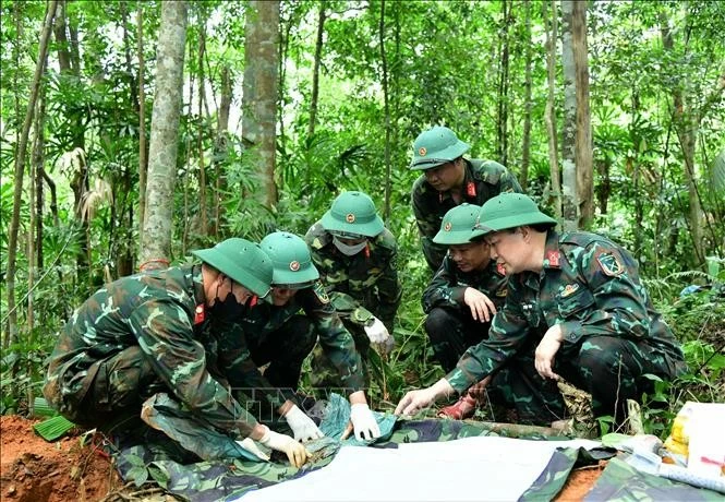Những bước chân không nghỉ trong Chiến dịch 500 ngày đêm Những bước chân không nghỉ trong Chiến dịch 500 ngày đêm