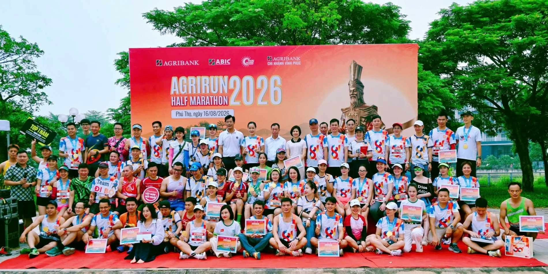 Ban Tổ chức AHM 2026 và các vận động viên