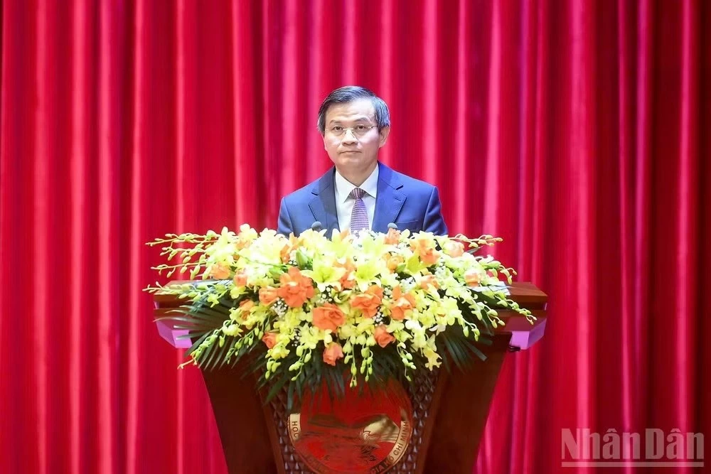 Khai mạc chương trình bồi dưỡng, cập nhật kiến thức đối với Ủy viên Trung ương Đảng khóa XIV Khai mạc chương trình bồi dưỡng, cập nhật kiến thức đối với Ủy viên Trung ương Đảng khóa XIV