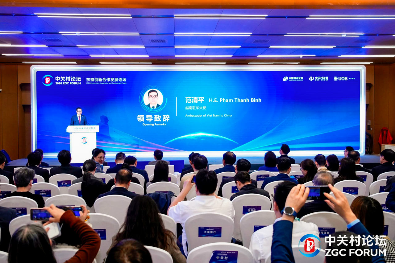 Đại sứ Phạm Thanh Bình dự và phát biểu khai mạc tại Diễn đàn Hợp tác và Phát triển Đổi mới Sáng tạo ASEAN, ngày 26/3, trong khuôn khổ Diễn đàn thường niên Trung Quan Thôn 2026 - sự kiện uy tín, có tầm ảnh hưởng cao về hợp tác khoa học công nghệ. 