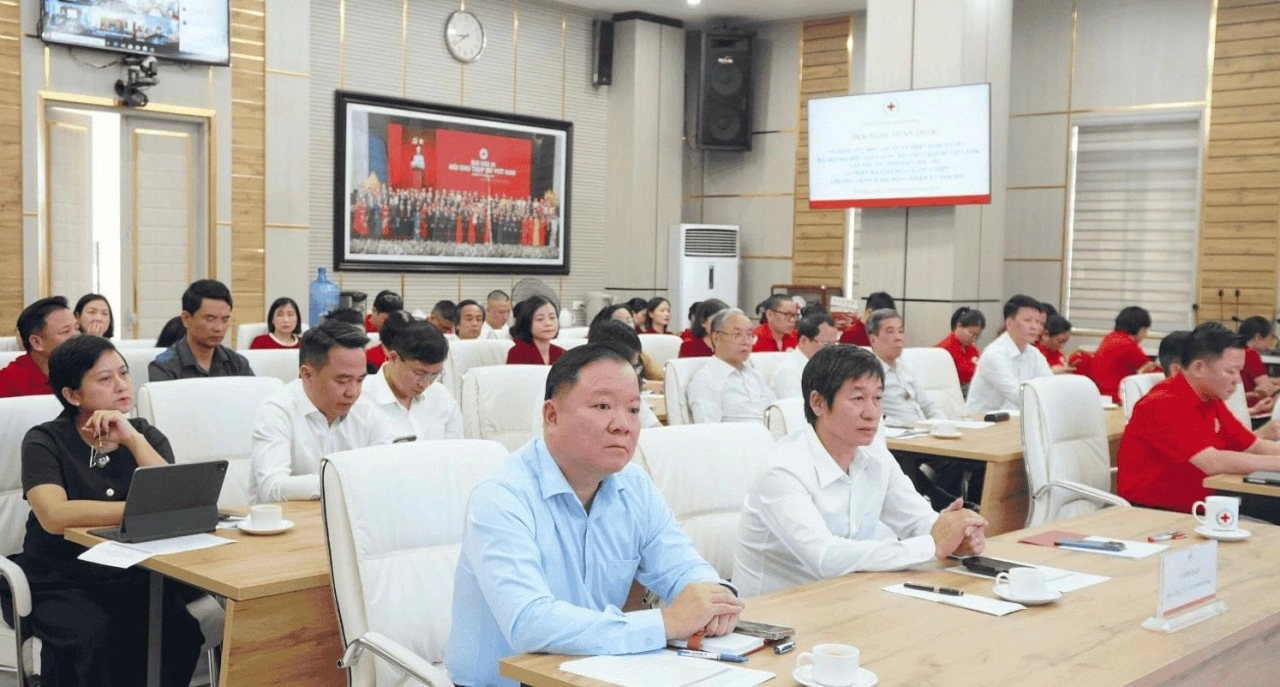 Toàn cảnh Hội nghị toàn quốc nghiên cứu, học tập, quán triệt Nghị quyết Đại hội XII và triển khai Chương trình hành động thực hiện Nghị quyết.