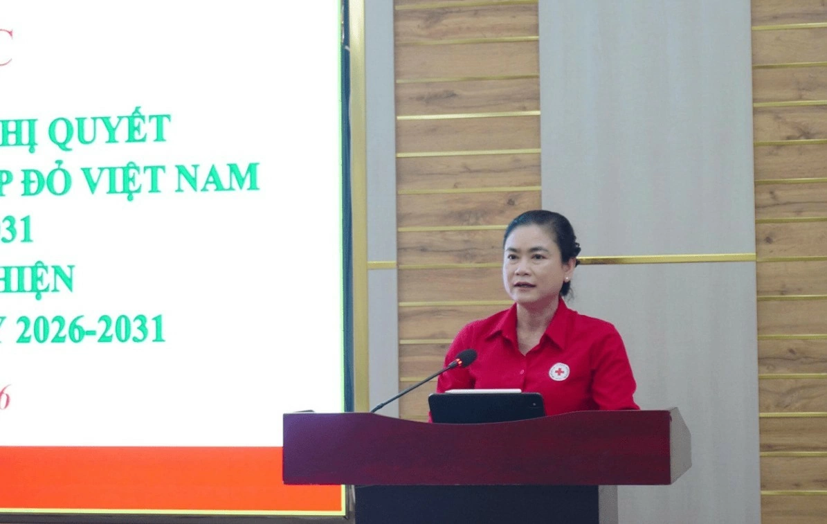 Bà Đỗ Thị Thu Thảo, Bí thư Đảng ủy, Chủ tịch Trung ương Hội Chữ thập đỏ Việt Nam phát biểu khai mạc và chỉ đạo Hội nghị. (Nguồn: )