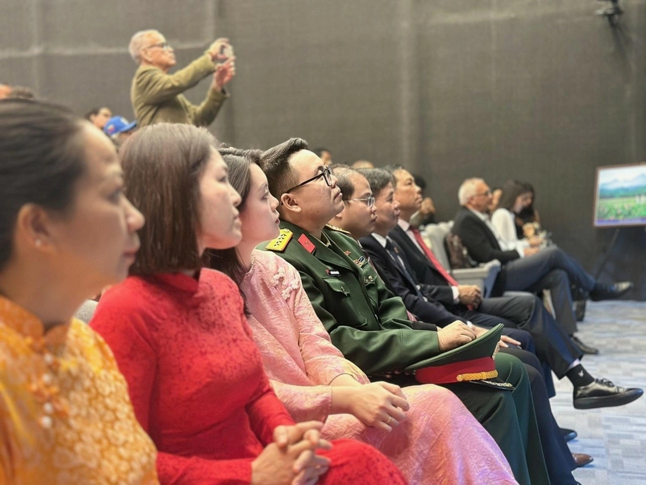 Hành trình 81 năm vẻ vang của Cách mạng Việt Nam và tầm nhìn bước vào kỷ nguyên vươn mình của dân tộc Hành trình 81 năm vẻ vang của Cách mạng Việt Nam và tầm nhìn bước vào kỷ nguyên vươn mình của dân tộc