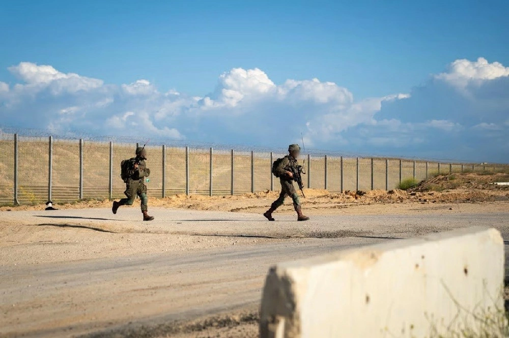 Quân đội Israel bất ngờ nhận chỉ thị nóng liên quan Dải Gaza, Thủ tướng Netanyahu bất đồng với con rể Tổng thống Mỹ Quân đội Israel bất ngờ nhận chỉ thị nóng liên quan Dải Gaza, Thủ tướng Netanyahu bất đồng với con rể Tổng thống Mỹ