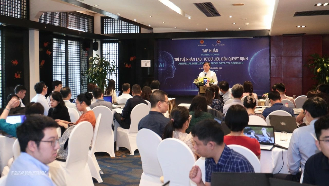 AI toàn cầu: Việt Nam cần chọn chỗ đứng thay vì chạy đua bằng mọi giá