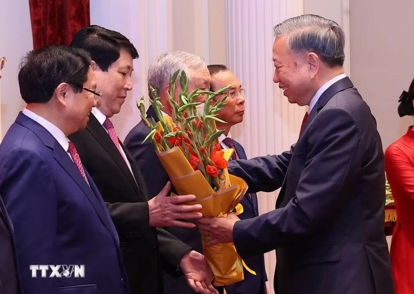 Tri ân xứng đáng nhất đối với các thế hệ đi trước là trách nhiệm và hành động của thế hệ hôm nay Tri ân xứng đáng nhất đối với các thế hệ đi trước là trách nhiệm và hành động của thế hệ hôm nay