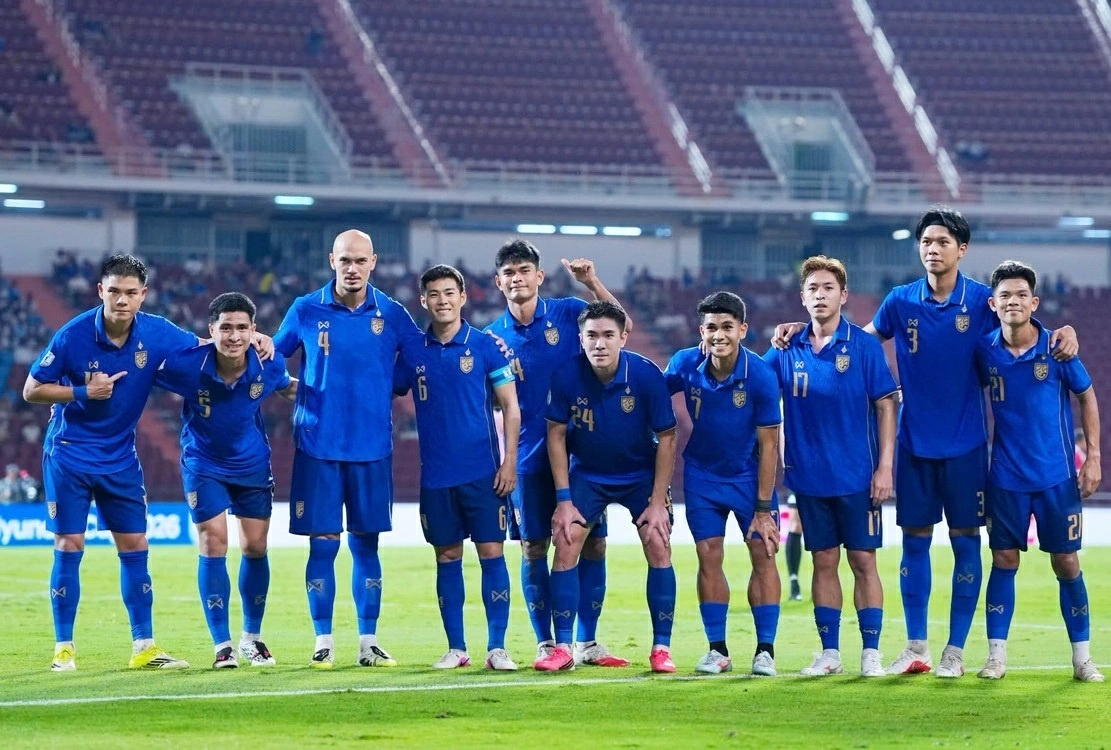 Kết quả bóng đá ASEAN Cup 2026 hôm nay (19/8): Đội tuyển Thái Lan vào chung kết sau hai trận bán kết Kết quả bóng đá ASEAN Cup 2026 hôm nay (19/8): Đội tuyển Thái Lan vào chung kết sau hai trận bán kết