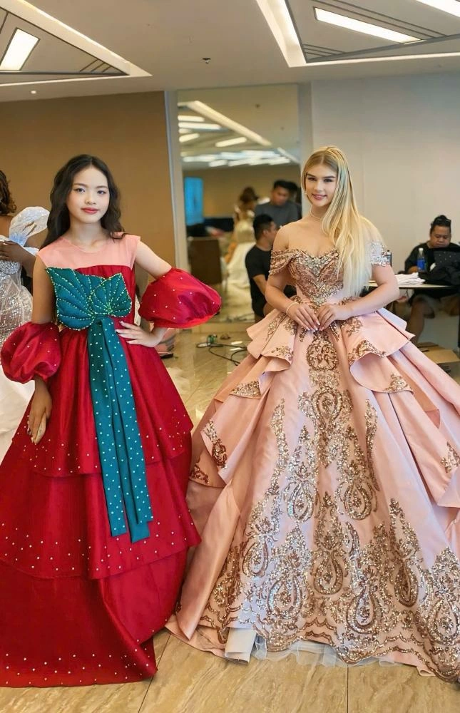 Nguyễn Hoa Thảo Mơ đoạt danh hiệu Little Miss Universe-  Hoa hậu hoàn vũ nhí thế giới tại Philippines - Sài Gòn Ngày Mới