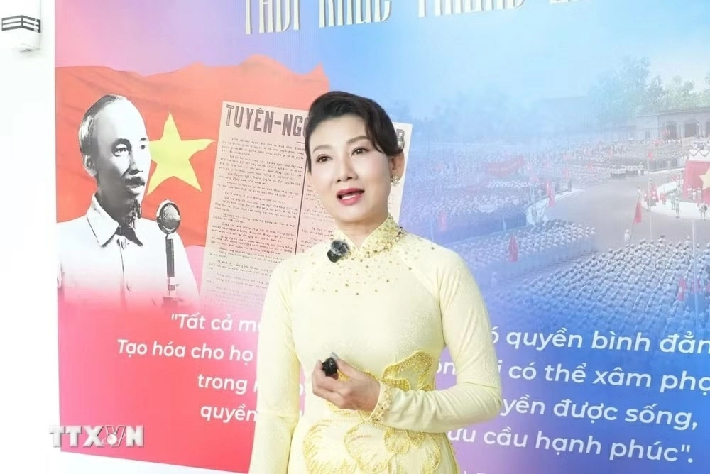 Công nghệ đưa công chúng Trở về thời khắc thiêng liêng của ngày 2/9/1945