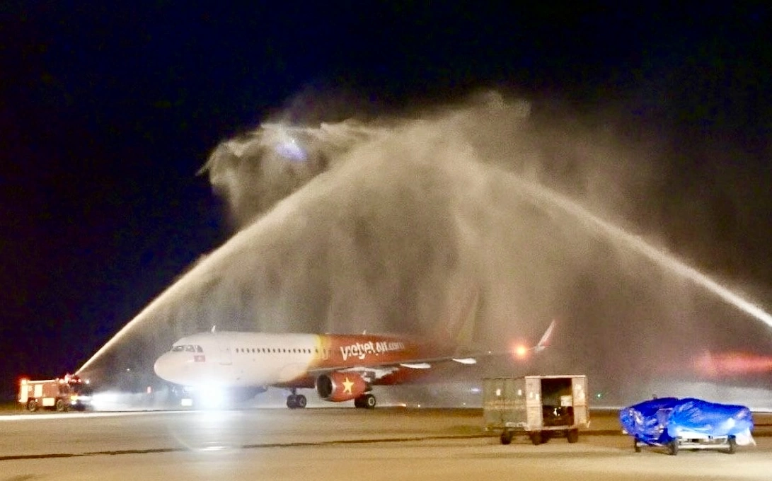 Vietjet khai trương đường bay thẳng Colombo - TPHCM, mở lối đến đảo quốc Sri Lanka