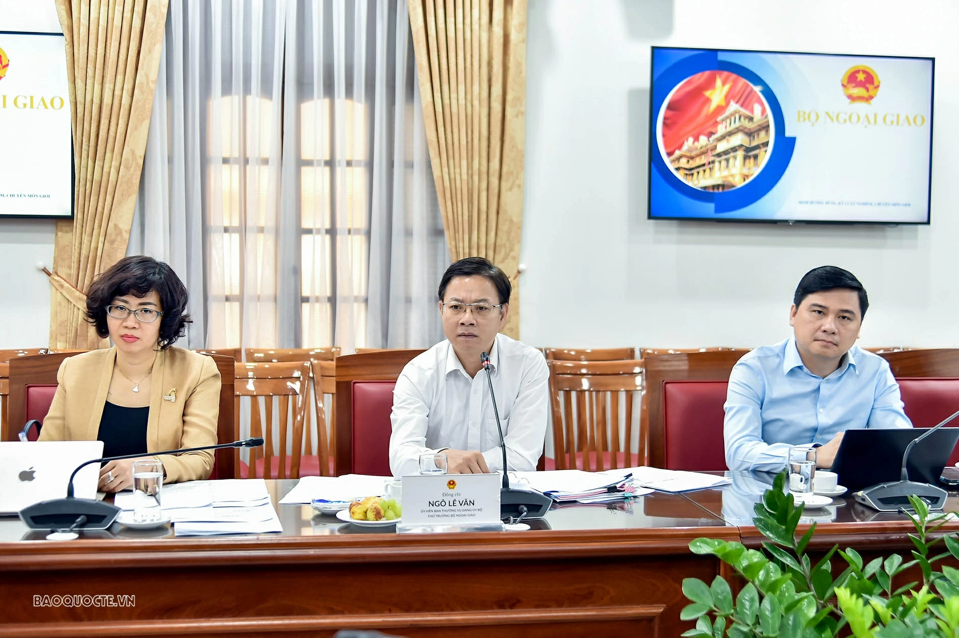 Bộ Ngoại giao thúc đẩy hoàn thiện khung pháp lý về đăng ký và quản lý hoạt động của các tổ chức phi chính phủ nước ngoài Bộ Ngoại giao thúc đẩy hoàn thiện khung pháp lý về đăng ký và quản lý hoạt động của các tổ chức phi chính phủ nước ngoài