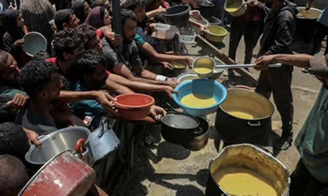 ICRC cảnh báo, xung đột gia tăng và tác động của biến đổi khí hậu đang làm trầm trọng thêm khủng hoảng nhân đạo toàn cầu. (Nguồn: The Hans India)