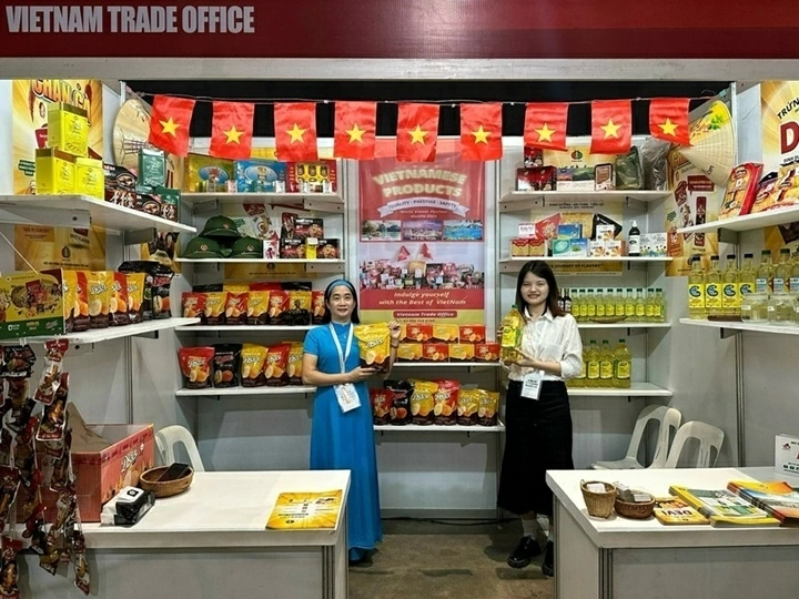 Doanh nghiệp Việt tăng tốc xuất khẩu, tận dụng mọi cơ hội chinh phục thị trường toàn cầu Doanh nghiệp Việt tăng tốc xuất khẩu, tận dụng mọi cơ hội chinh phục thị trường toàn cầu