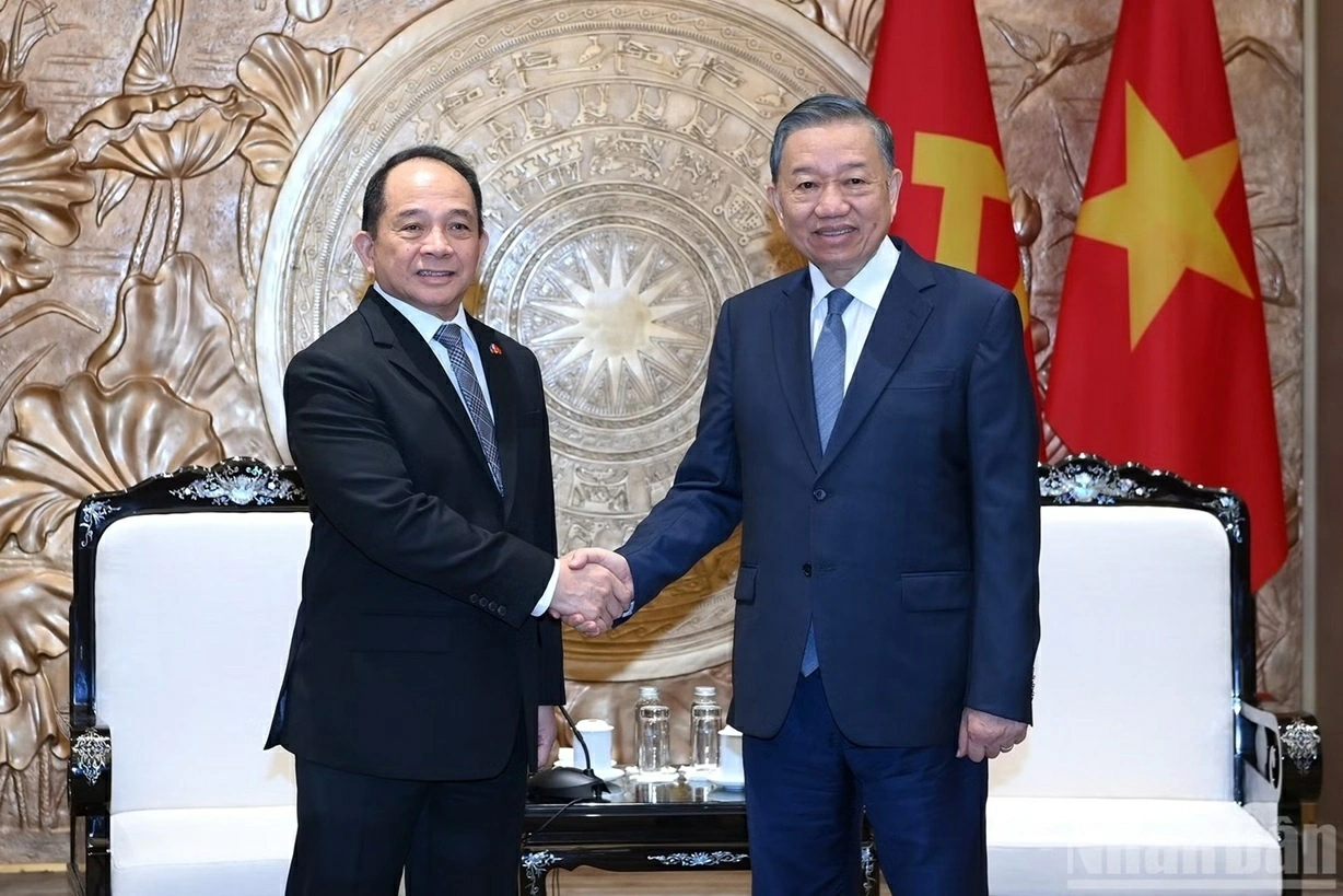 Tổng Bí thư, Chủ tịch nước Tô Lâm tiếp Cố vấn Hội đồng An ninh quốc gia Philippines Eduardo SL Oban Jr.