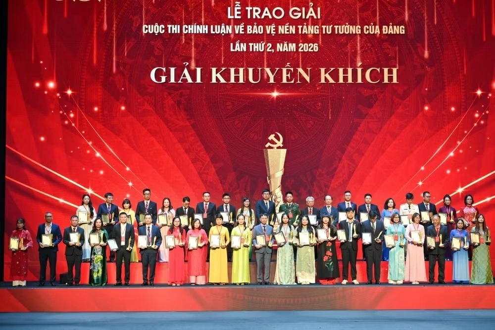 Trao Giải Cuộc thi chính luận về bảo vệ nền tảng tư tưởng của Đảng trong Đảng bộ Chính phủ lần thứ 2 Trao Giải Cuộc thi chính luận về bảo vệ nền tảng tư tưởng của Đảng trong Đảng bộ Chính phủ lần thứ 2