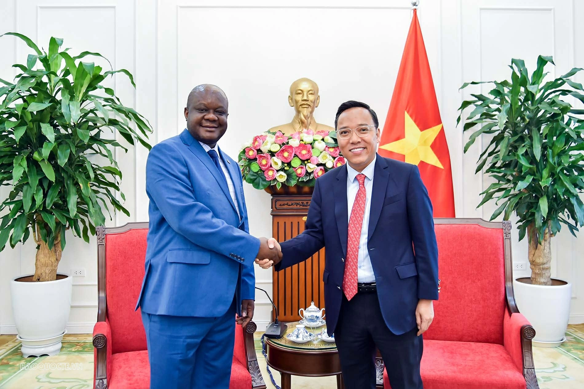 Việt Nam coi trọng hợp tác với CHDC Congo, bao gồm hợp tác trong không gian Pháp ngữ