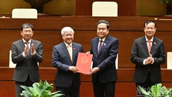 Thúc đẩy quan hệ đối ngoại giữa Quốc hội, nhân dân Việt Nam với Nghị viện, Nghị sĩ, nhân dân các nước
