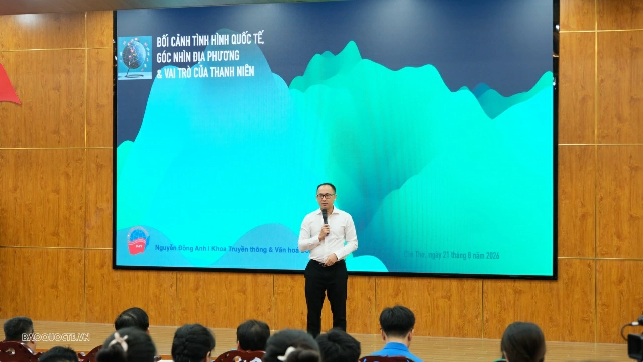 thanh niên thanh niên