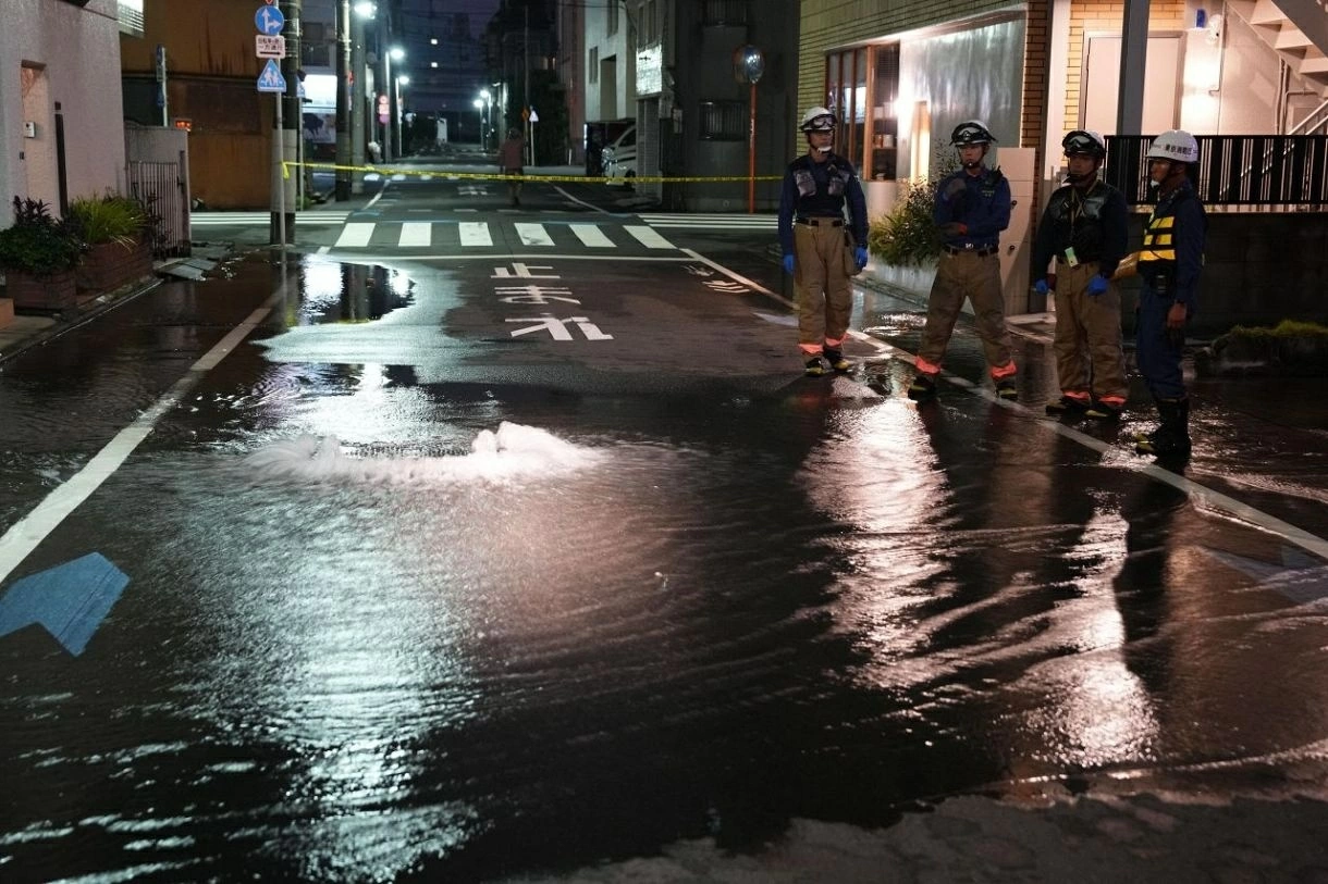 Động đất 5,9 độ Richter làm rung chuyển Tokyo và miền Đông Nhật Bản