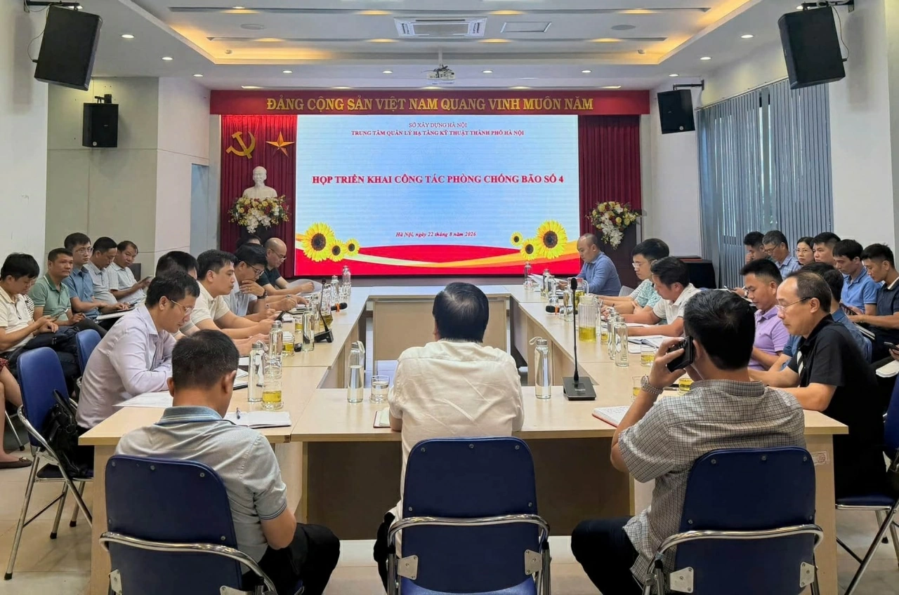 Hà Nội triển khai công tác ứng phó với bão số 4 và mưa lớn do ảnh hưởng của bão Hà Nội triển khai công tác ứng phó với bão số 4 và mưa lớn do ảnh hưởng của bão