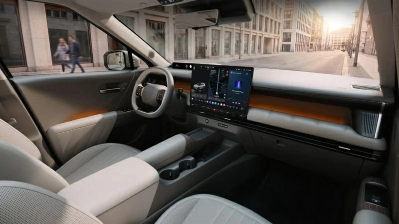 Hyundai Tucson 2027 không đi theo hướng biến cabin thành một “màn hình khổng lồ” hoàn toàn. Hyundai Tucson 2027 không đi theo hướng biến cabin thành một “màn hình khổng lồ” hoàn toàn.