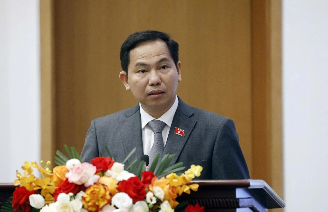 Họp b&aacute;o