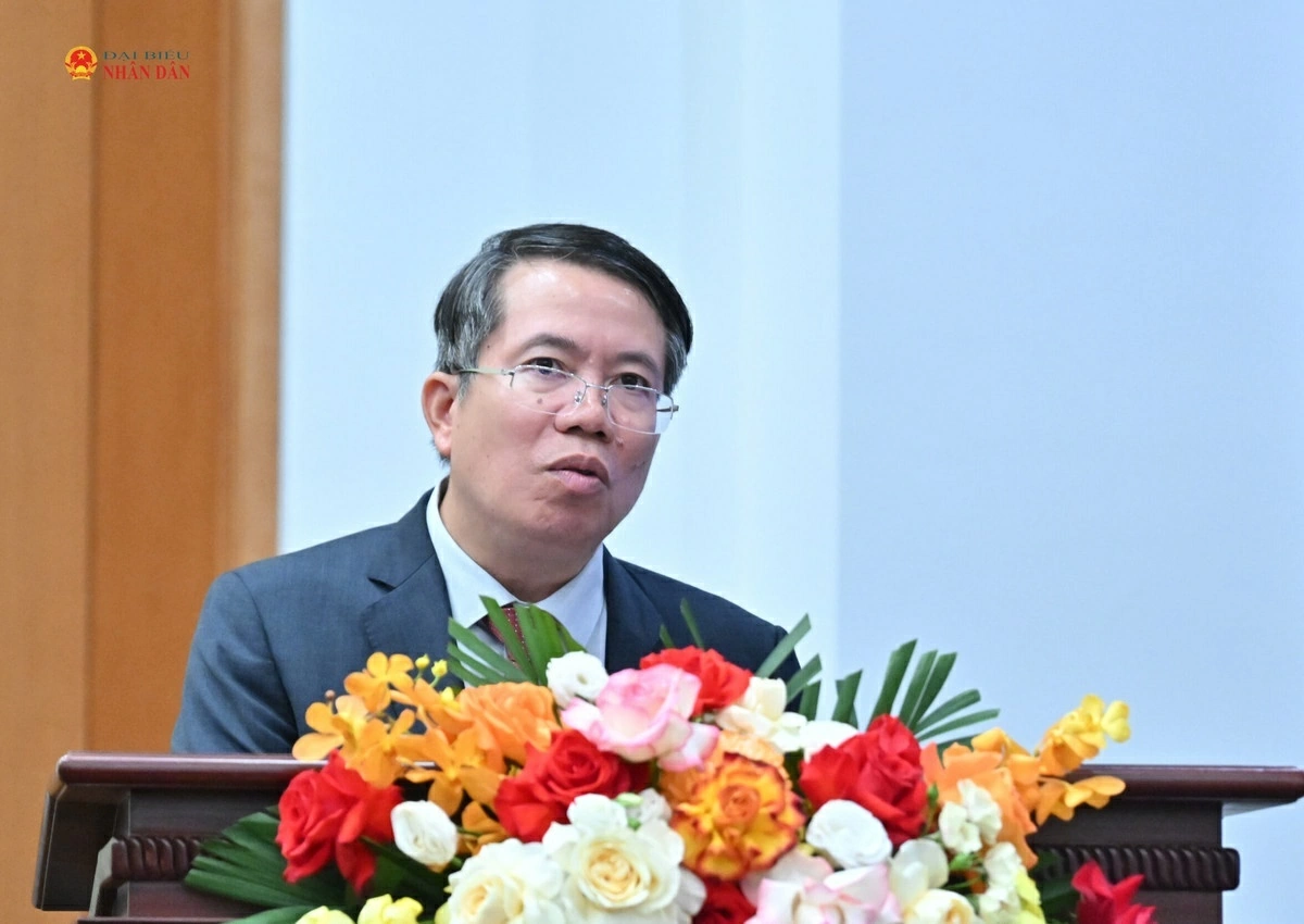 Họp b&aacute;o