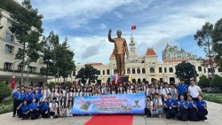 Trại Hè gắn kết thế hệ trẻ với cội nguồn tại Thành phố mang tên Bác