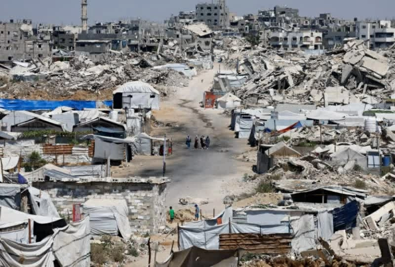Những diễn biến mới tại Gaza và Bờ Tây tiếp tục làm gia tăng sức ép đối với đời sống của người Palestine trong bối cảnh xung đột kéo dài. (Nguồn: PBS) Những diễn biến mới tại Gaza và Bờ Tây tiếp tục làm gia tăng sức ép đối với đời sống của người Palestine trong bối cảnh xung đột kéo dài. (Nguồn: PBS)