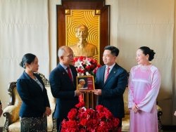 Ấm áp tình hữu nghị Việt Nam-Lào tại Khon Kaen (Thái Lan)