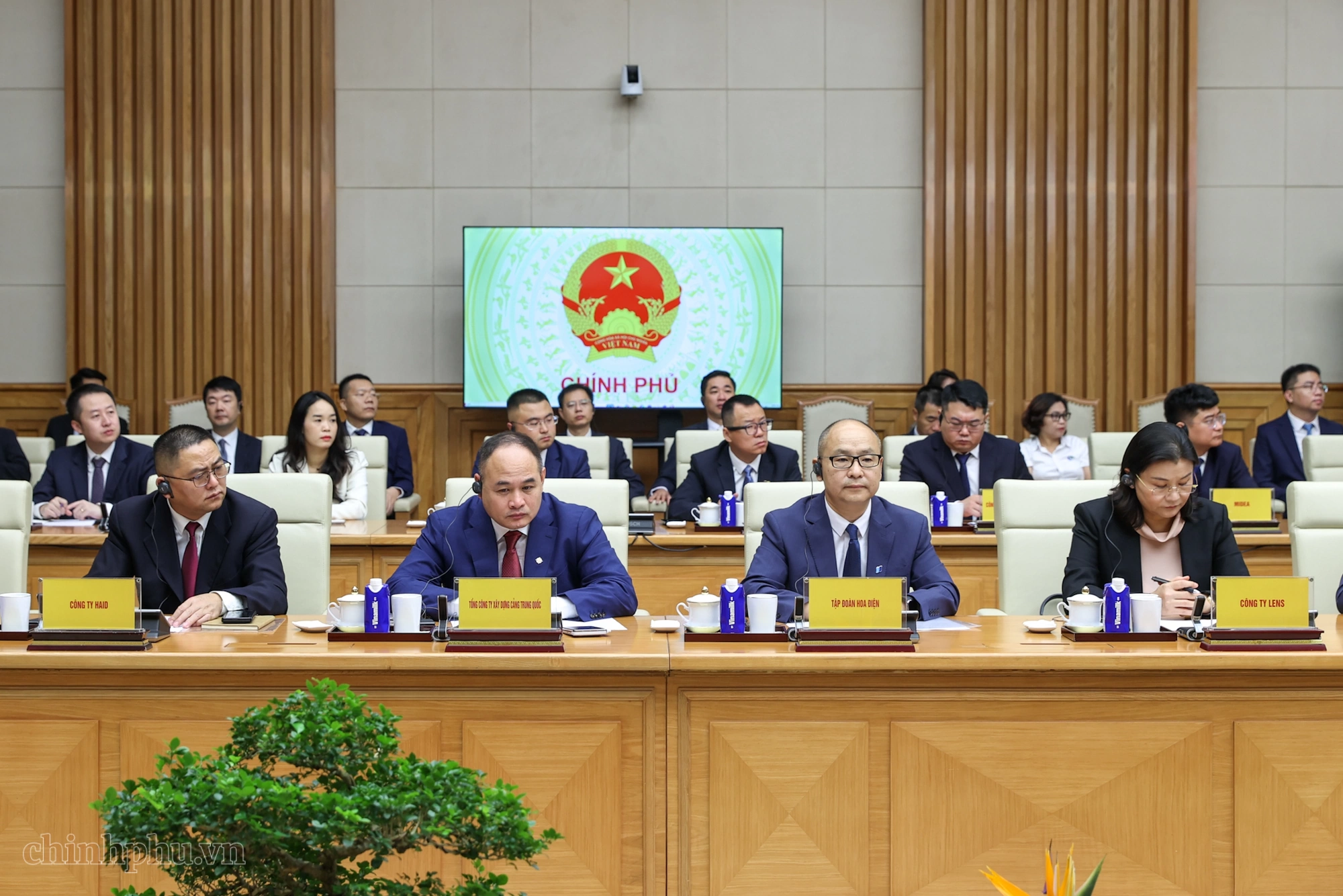 Thủ tướng Lê Minh Hưng gặp gỡ các doanh nghiệp Trung Quốc tại Việt Nam Thủ tướng Lê Minh Hưng gặp gỡ các doanh nghiệp Trung Quốc tại Việt Nam