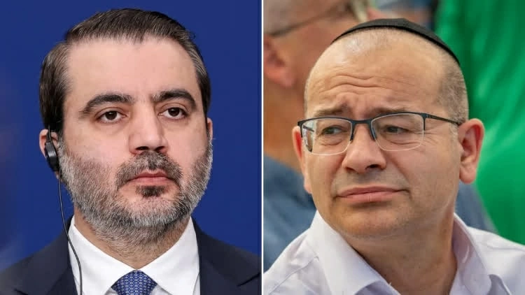 Giám đốc Mossad Roman Gofman (phải) điện đàm với Ngoại trưởng Syria Asaad al-Shaibani về những diễn biến an ninh tại Syria. (Nguồn: The Jerusalem Post)