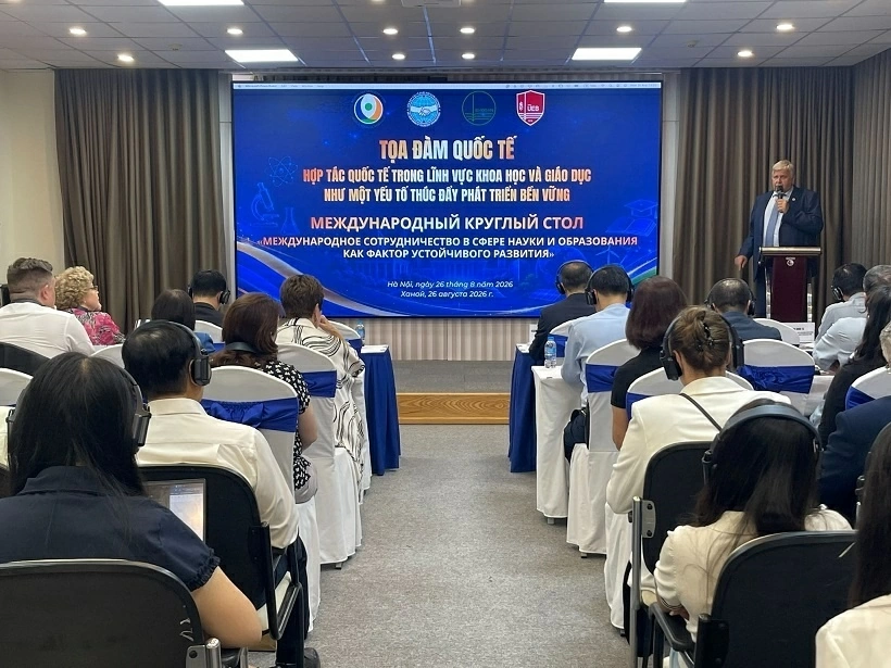 Thúc đẩy phát triển bền vững thông qua hợp tác quốc tế trong khoa học và giáo dục Thúc đẩy phát triển bền vững thông qua hợp tác quốc tế trong khoa học và giáo dục
