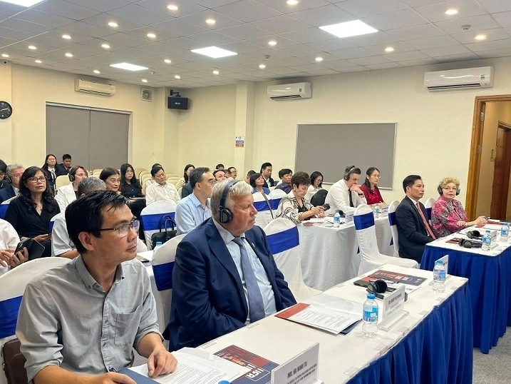 Thúc đẩy phát triển bền vững thông qua hợp tác quốc tế trong khoa học và giáo dục Thúc đẩy phát triển bền vững thông qua hợp tác quốc tế trong khoa học và giáo dục