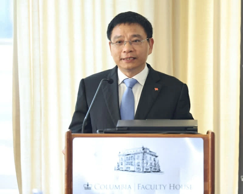 Phó Thủ tướng Chính phủ Nguyễn Văn Thắng phát biểu tại phiên bế mạc Chương trình Lãnh đạo Việt Nam 2026 tại Đại học Columbia, New York, Hoa Kỳ. (Nguồn: TTXVN)