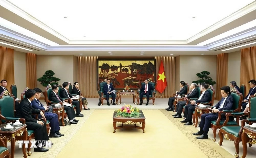 Thủ tướng Chính phủ Lê Minh Hưng tiếp Phó Thủ tướng, Bộ trưởng Bộ Tài chính Lào Santiphab Phomvihane