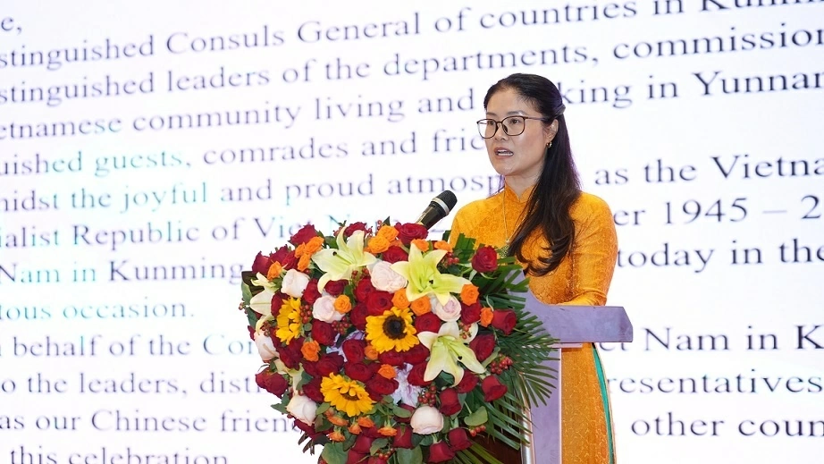 Long trọng tổ chức lễ kỷ niệm Quốc khánh 2/9 tại Côn Minh (Trung Quốc) Long trọng tổ chức lễ kỷ niệm Quốc khánh 2/9 tại Côn Minh (Trung Quốc)