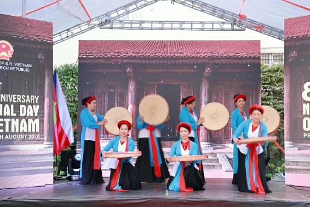 Việt Nam - Czech vun đắp những nhịp cầu hữu nghị, hướng tới tương lai