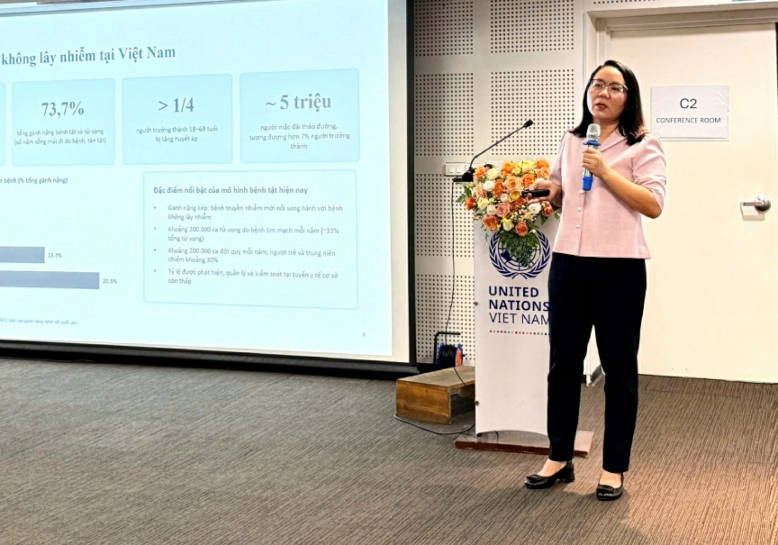 PGS Trương Tuyết Mai chia sẻ về dinh dưỡng không hợp lý. (Nguồn: Vietnamnet) PGS Trương Tuyết Mai chia sẻ về dinh dưỡng không hợp lý. (Nguồn: Vietnamnet)