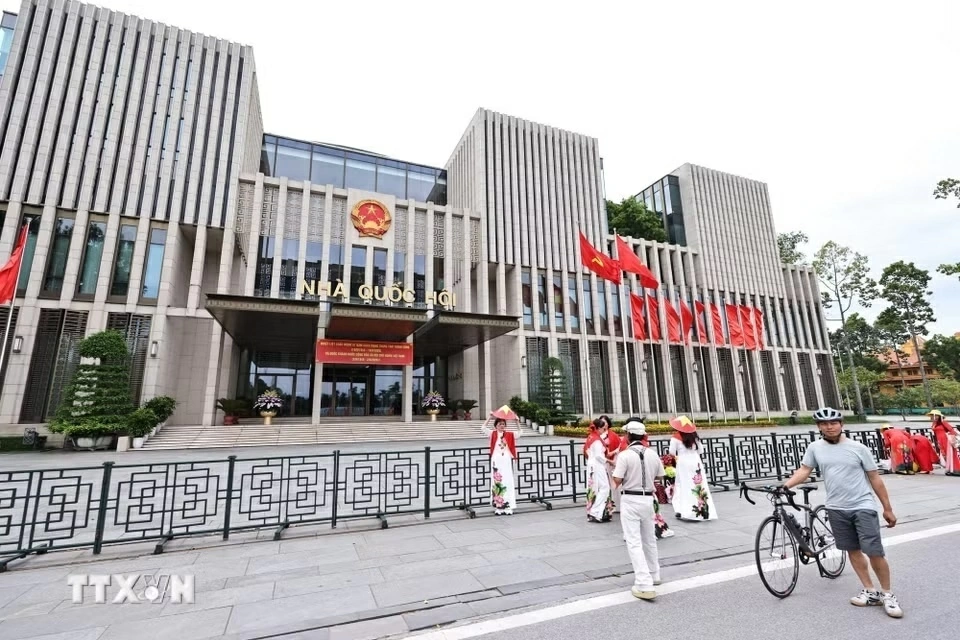 Hà Nội rực rỡ cờ hoa chào mừng ngày Quốc khánh 2/9