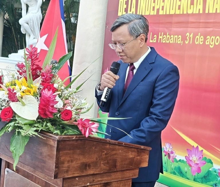 Đại sứ quán Việt Nam tại Cuba long trọng tổ chức Lễ kỷ niệm 81 năm Quốc khánh 2/9 Đại sứ quán Việt Nam tại Cuba long trọng tổ chức Lễ kỷ niệm 81 năm Quốc khánh 2/9