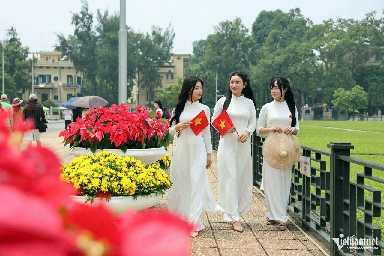 Trong ngày 2/9, Thành phố Hà Nội thực hiện miễn phí tham quan cho khách Việt Nam tại các điểm di tích có thu phí trên địa bàn. Ảnh: Phạm Hải