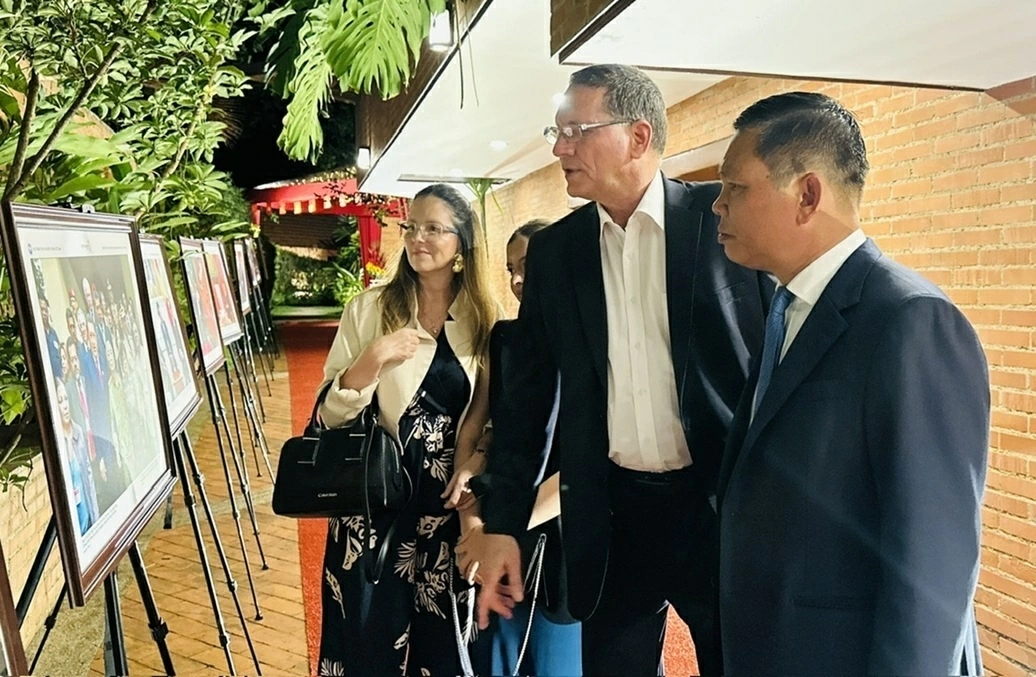 Venezuela khẳng định coi trọng quan hệ Đối tác toàn diện với Việt Nam