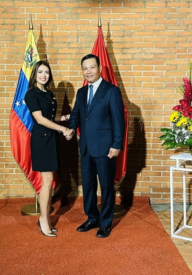 Venezuela khẳng định coi trọng quan hệ Đối tác toàn diện với Việt Nam