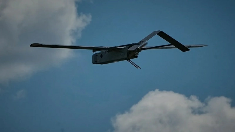 Drone của hãng công nghệ Trung Quốc DJI, doanh nghiệp đang chiếm hơn hai phần ba thị trường drone toàn cầu, trong bối cảnh Mỹ áp mức thuế lên tới 100% đối với một số loại drone và linh kiện. (Nguồn: Euronews)