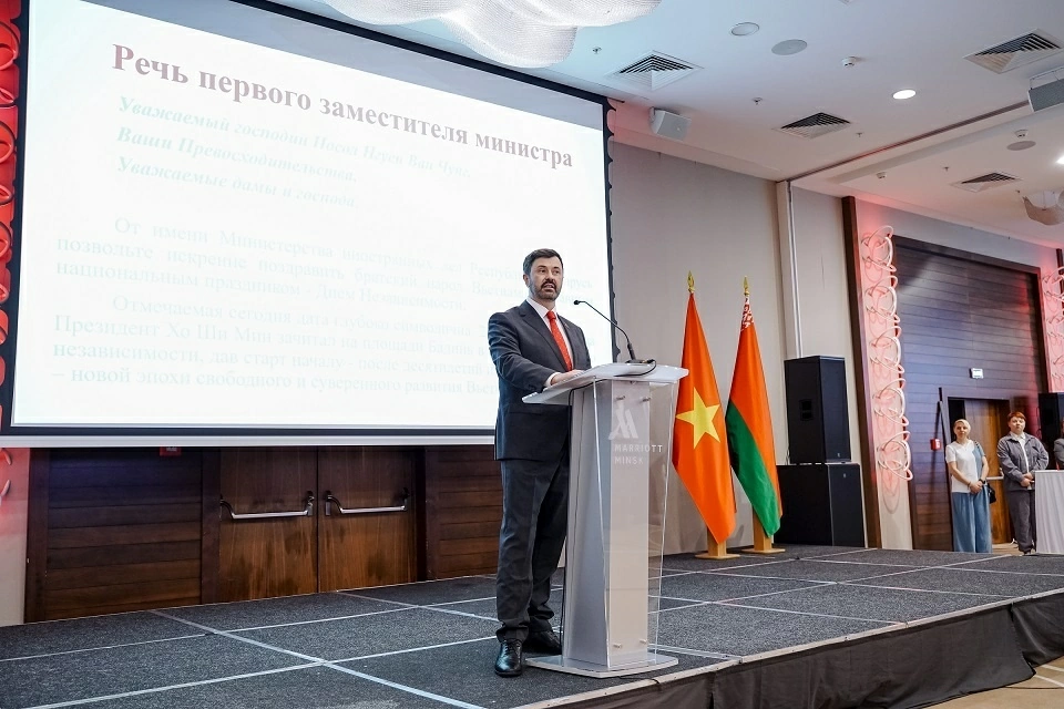 Đại sứ quán Việt Nam tại Belarus chiêu đãi kỷ niệm 81 năm Quốc khánh