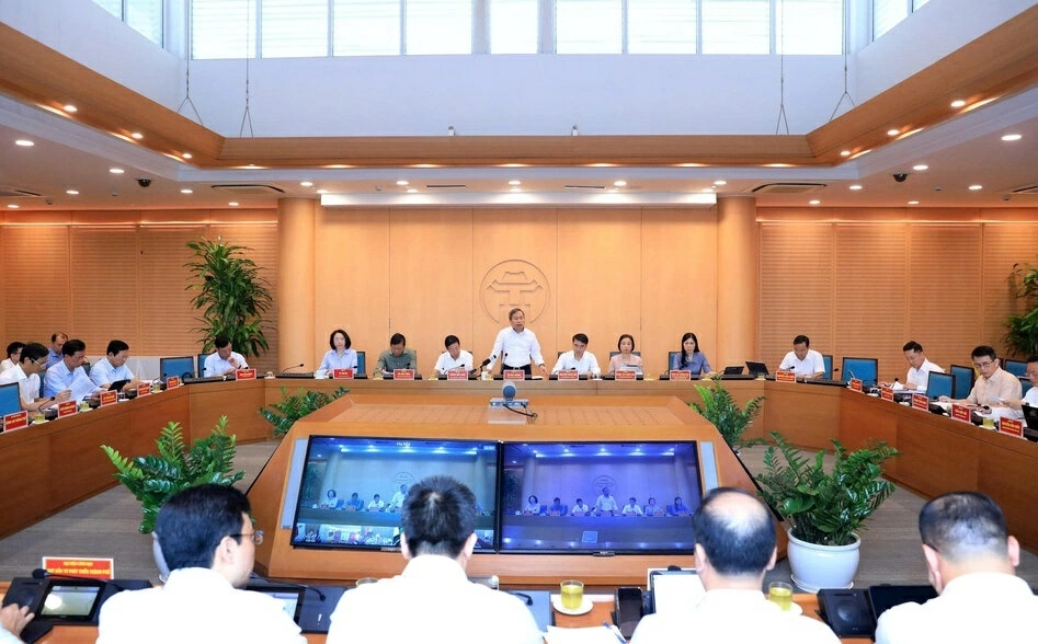 Hà Nội: Hơn 100 ngày nước rút, nỗ lực cán đích tăng trưởng 11% Hà Nội: Hơn 100 ngày nước rút, nỗ lực cán đích tăng trưởng 11%