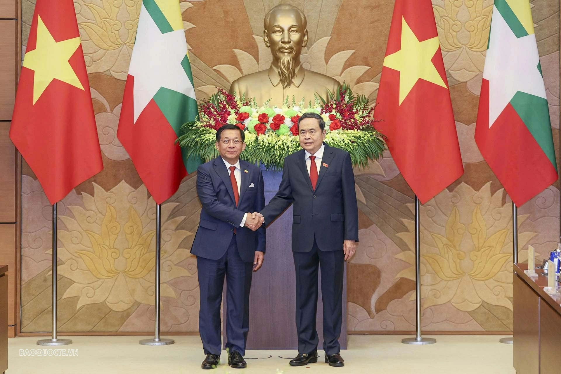 Chủ tịch Quốc hội Trần Thanh Mẫn hội kiến Tổng thống Myanmar Min Aung Hlaing. Chủ tịch Quốc hội Trần Thanh Mẫn hội kiến Tổng thống Myanmar Min Aung Hlaing
