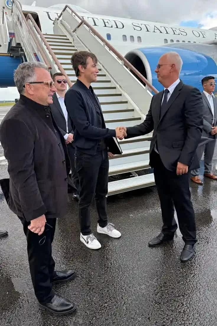 Nga-Ukraine tạm ngừng giao tranh